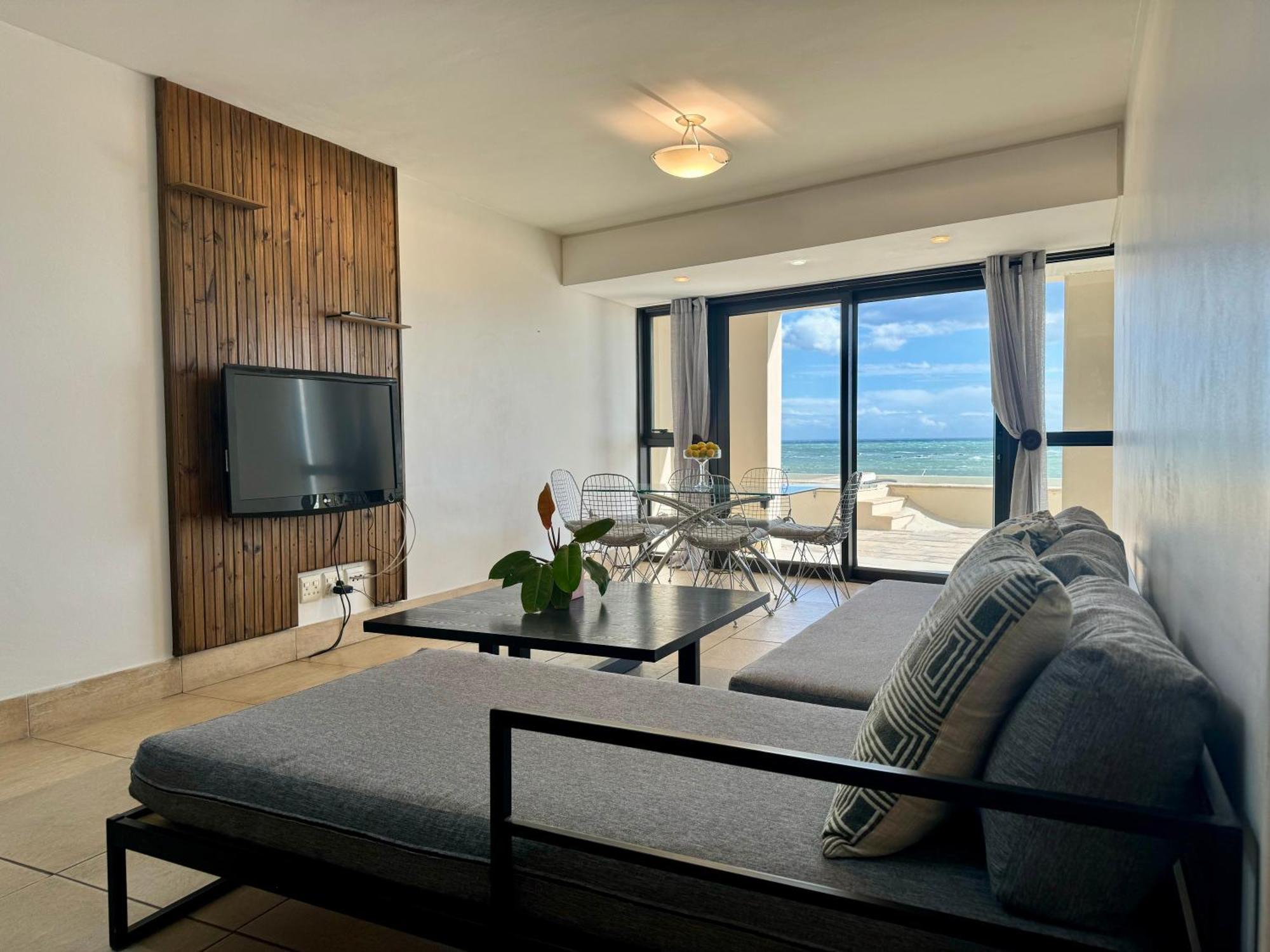 Loddey'S Self Catering Apartments - By Beach Collection Странд Экстерьер фото